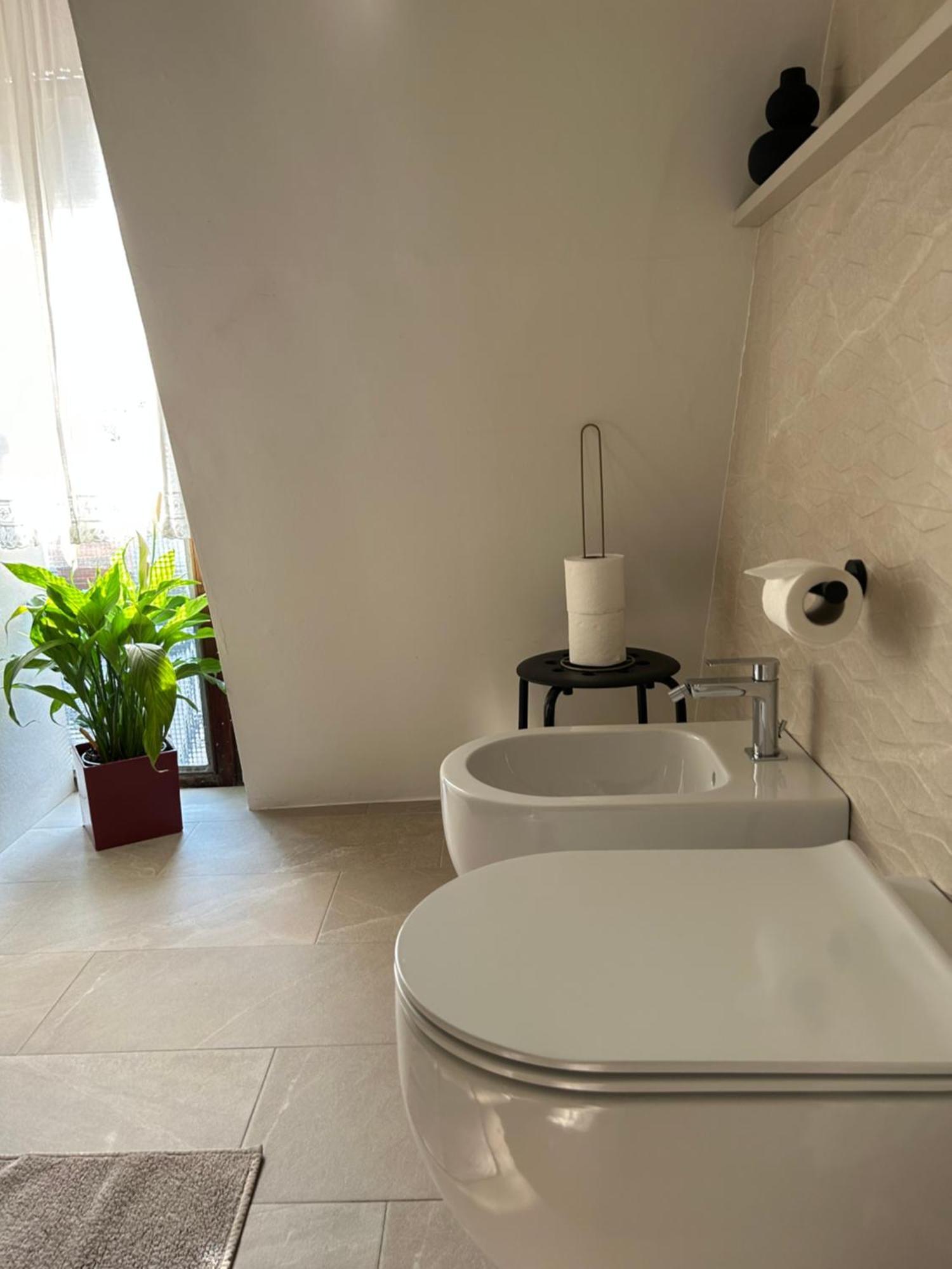 Easy Isola, For An Easy Stay Milan Luaran gambar